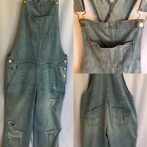 American Eagle Women’s Tom-girl Denim Overalls